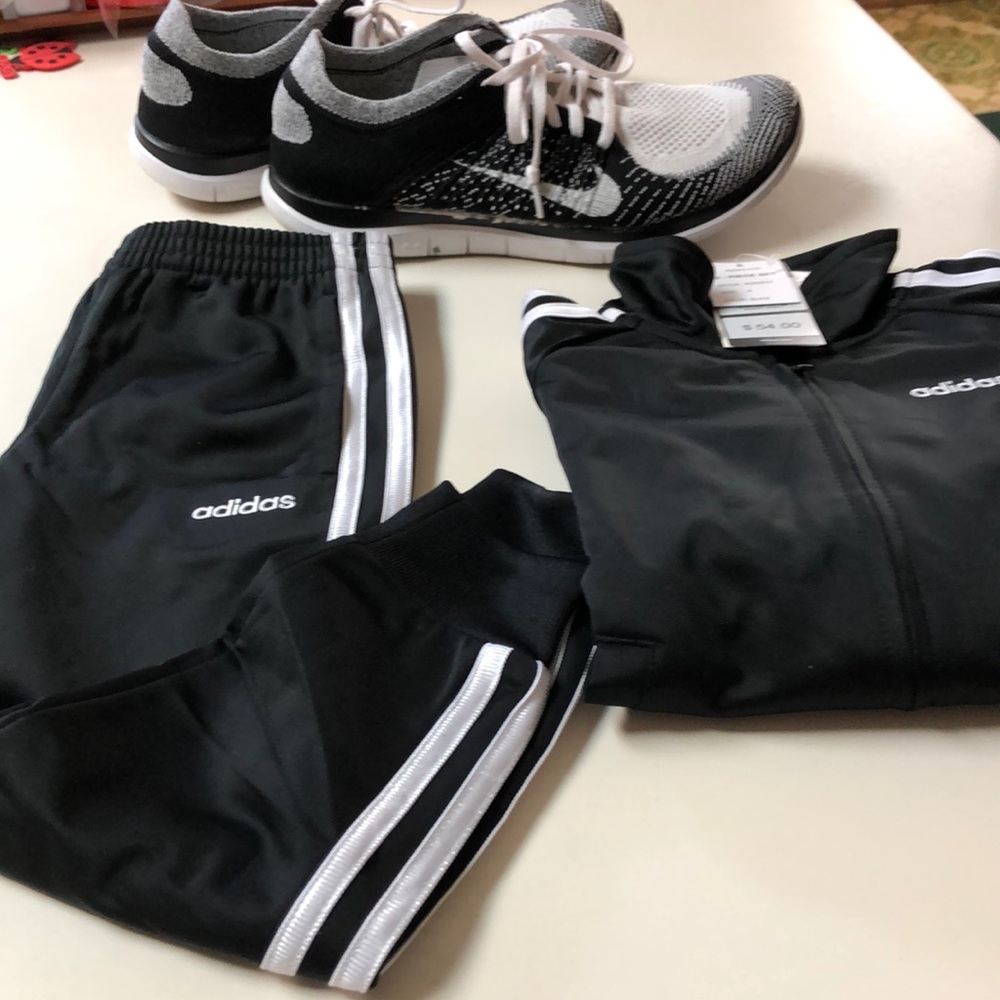 Adidas Jogging set - Picture 4 of 5